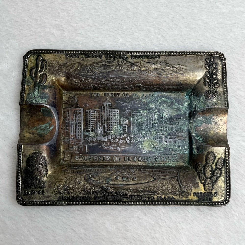 Vintage 1950 El Paso Texas Ashtray Occupied Japan *Tarnishing & Patena*